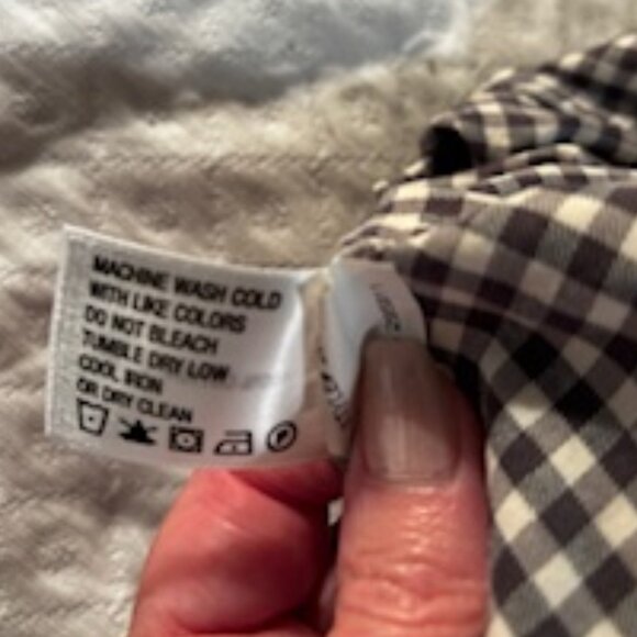 Orvis Men's 2XL Bl/Wt checked long sleeve button down shirt - Picture 2 of 6